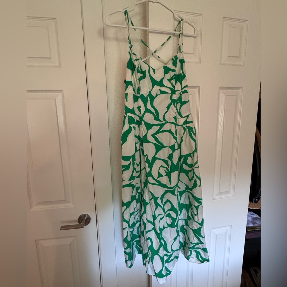 Green and white cross back maxi target dress! Worn once!!